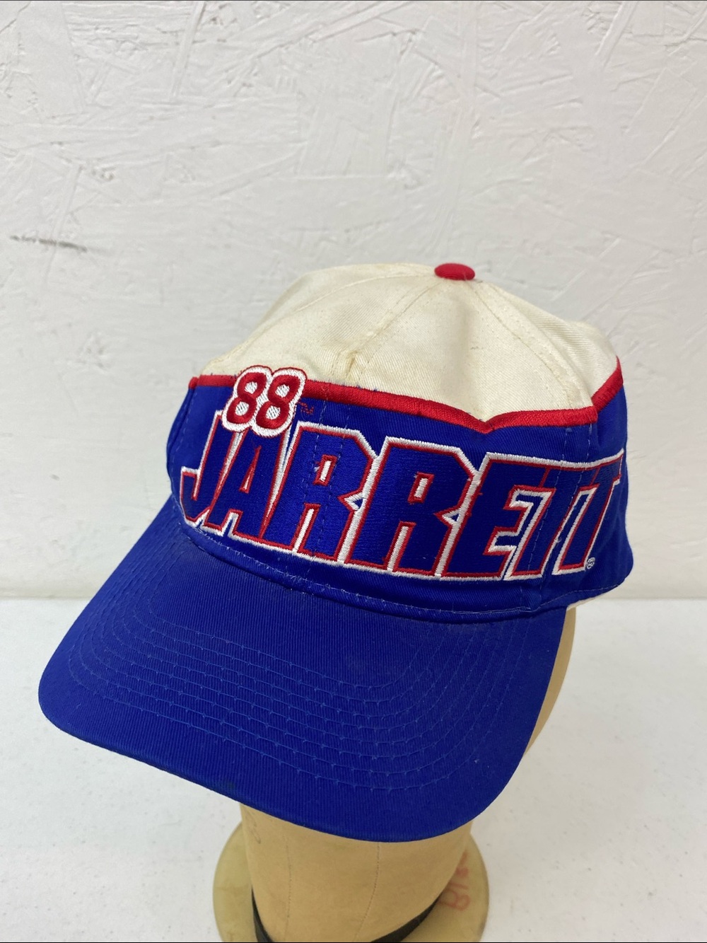 Chase Authentics White Blue Red Jarrett 88 Racing Hat